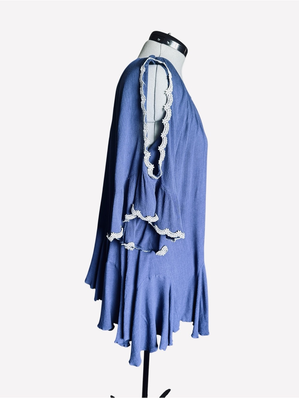 Paisley Vine Blue Cold-Shoulder Ruffle Trim Oversized Boho Tunic Top - Picture 5 of 9